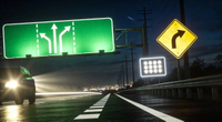 //inrorwxhlmlnlj5p.ldycdn.com/cloud/plBpnKnklrSRmlrrjqnlkq/Nighttime-Highway-Sign-Visibility.jpg