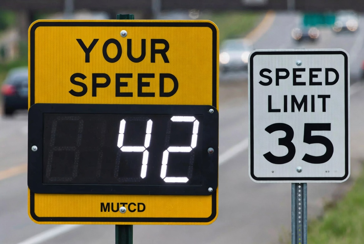 Speed Feedback Sign Standard Design