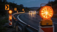 //inrorwxhlmlnlj5p.ldycdn.com/cloud/prBpnKnklrSRqliprojmkp/Highway-Beacon-Warning-Scene.jpg
